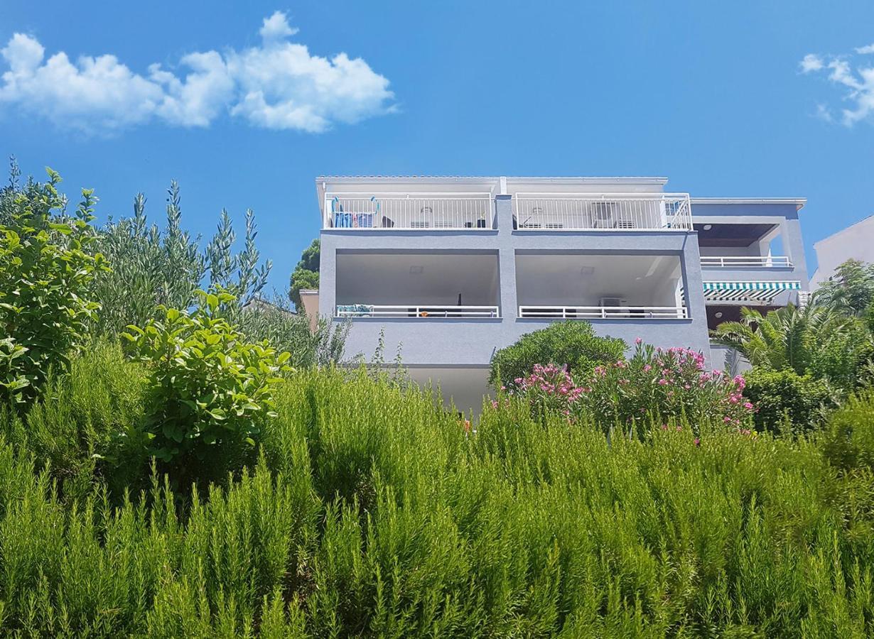 Villa Skalinada With Sea View Brela Exteriér fotografie